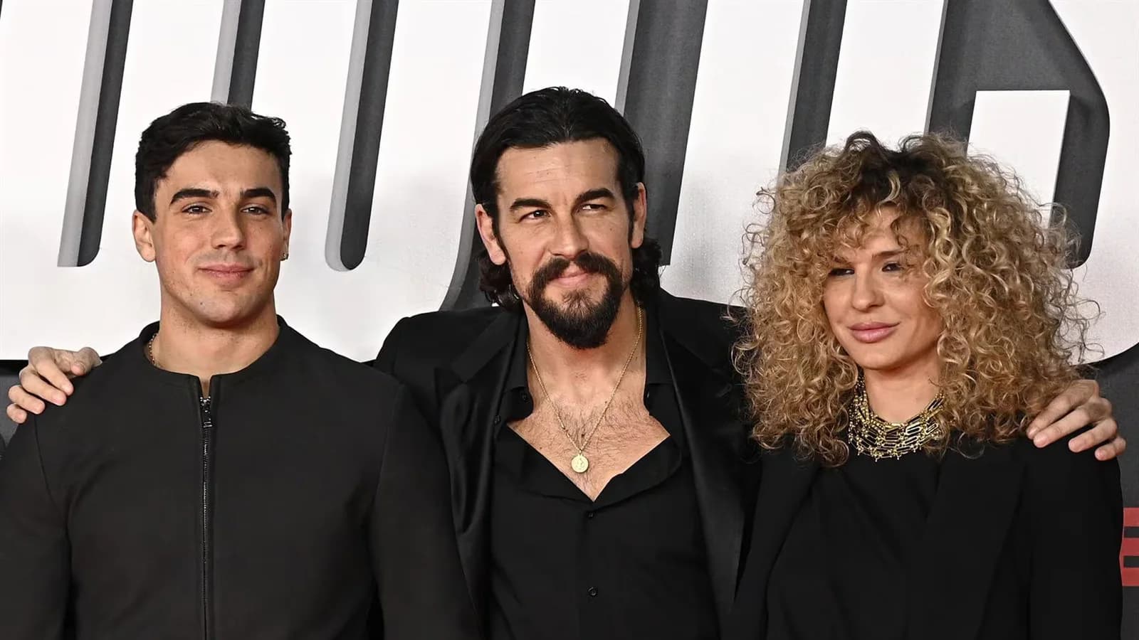 Sheila Casas confirma su soltería y elogia el romance de Mario y Melyssa Pinto