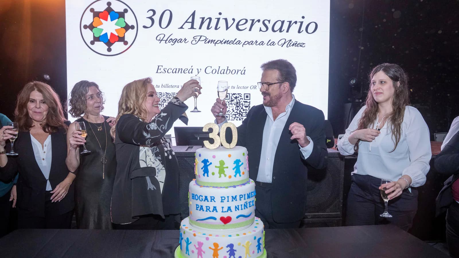 El Hogar Pimpinela celebró 30 años de trabajo junto a más de 200 personas