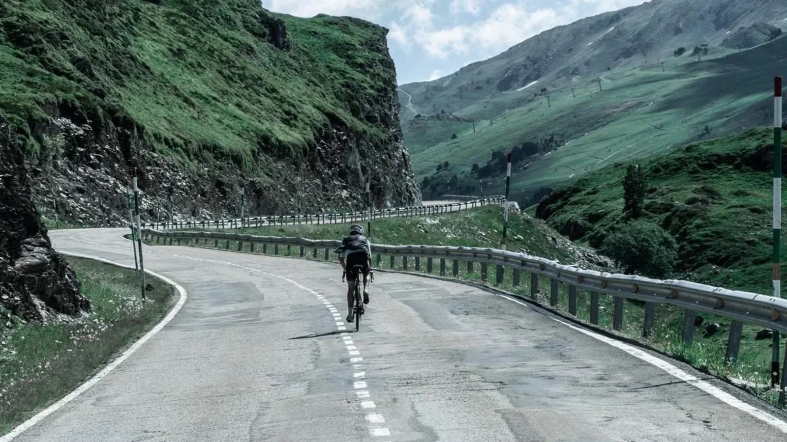 Baqueira Beret amplía su propuesta de verano con 11 rutas de BTT y aventura