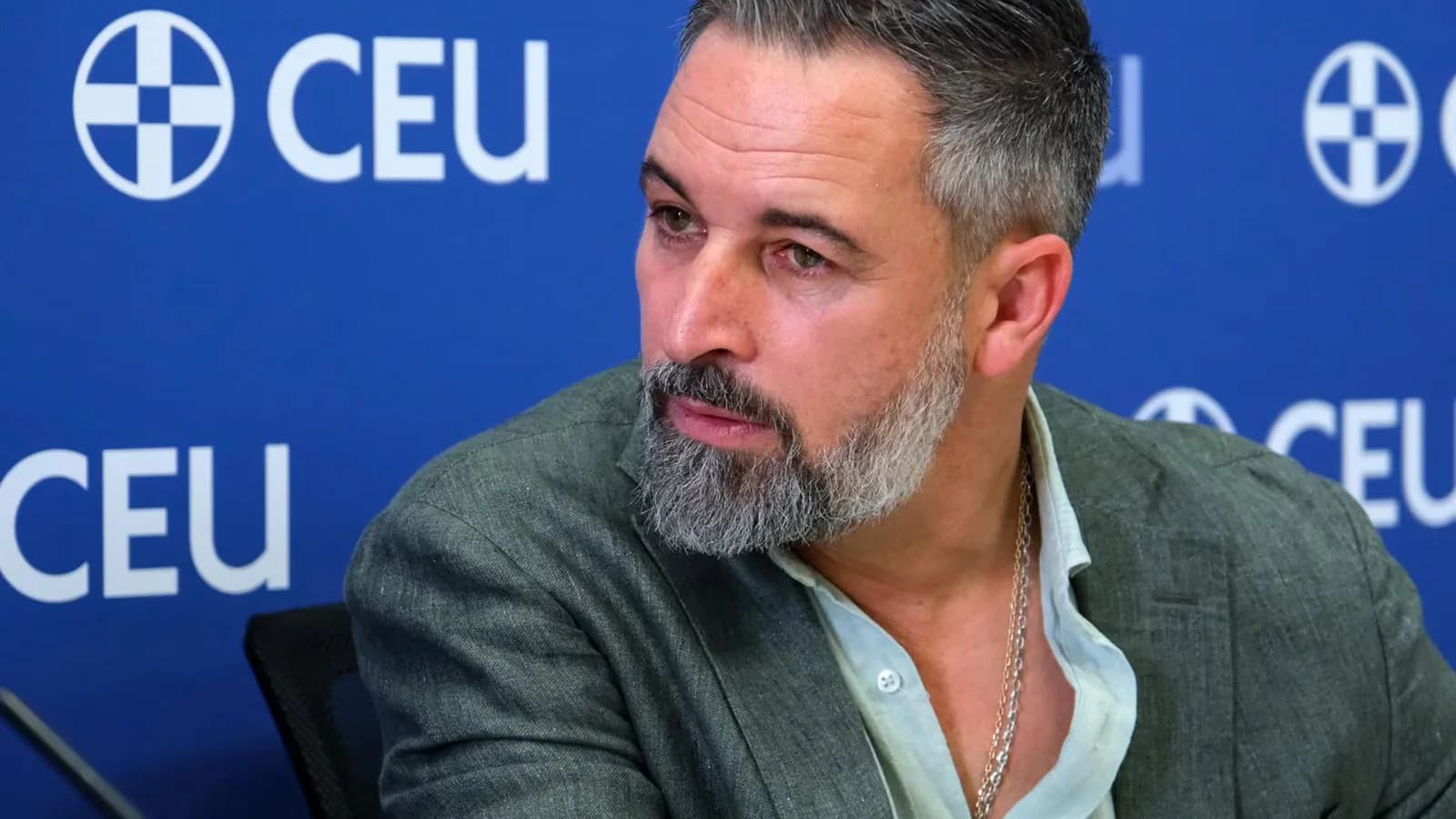 Abascal cuestionó el indulto parcial concedido a Laura Borràs por el Gobierno