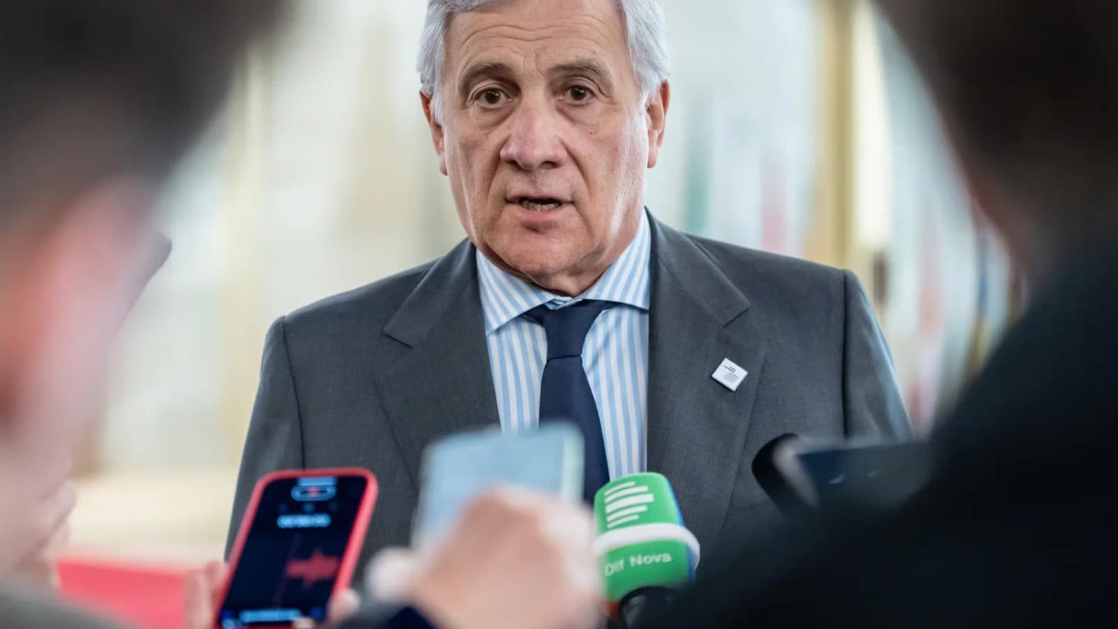 Tajani respalda cerrar el espacio Schengen con España por la crisis en Ceuta