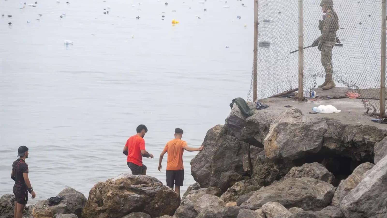Refuerzan el operativo de seguridad en Ceuta con más efectivos