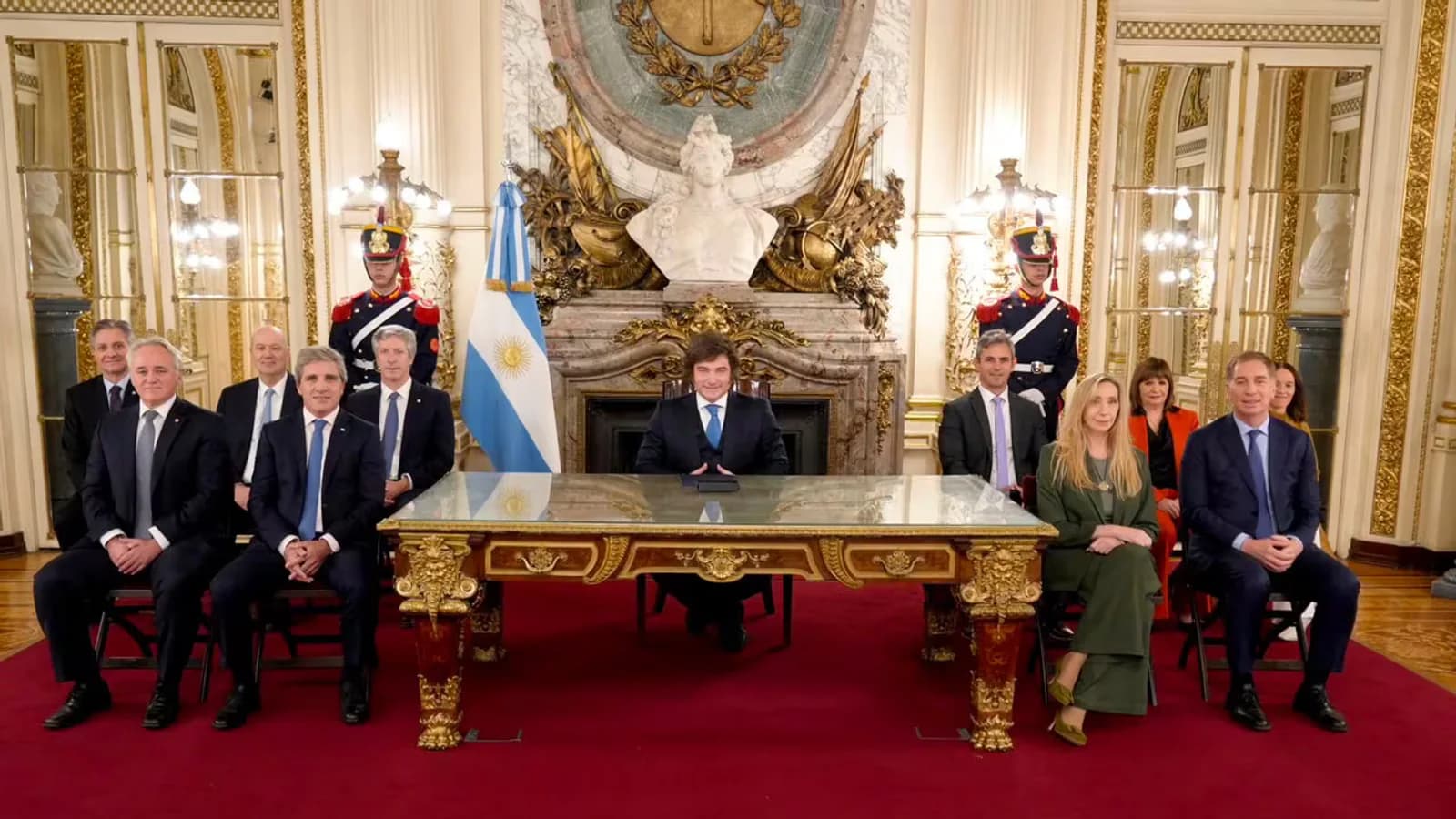El Gobierno impulsa una reforma del Banco Central para limitar el financiamiento monetario