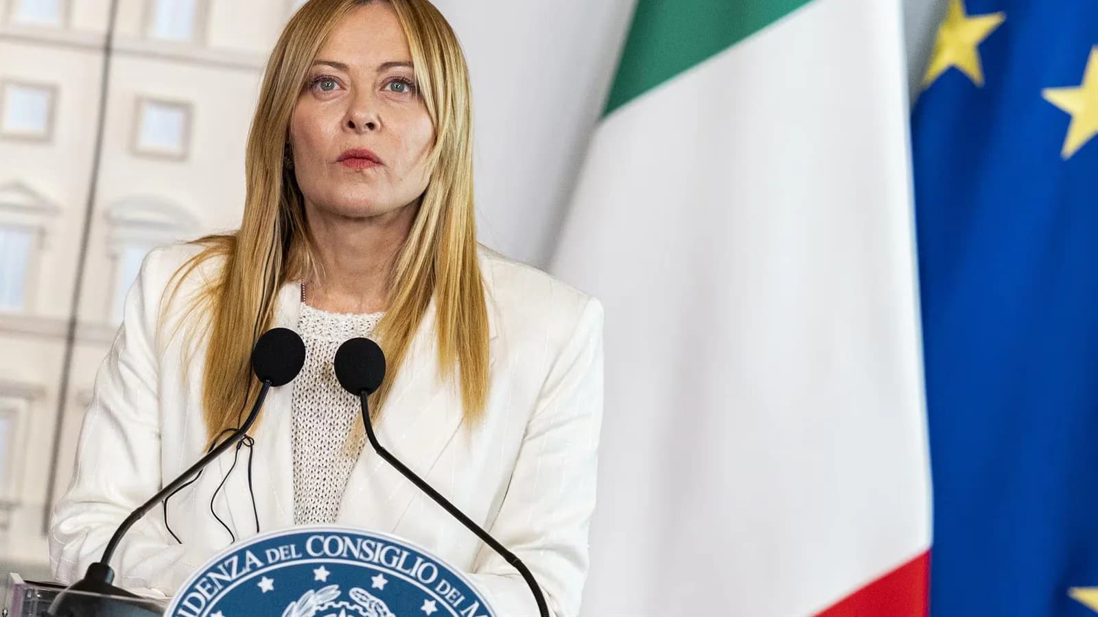 Meloni reclama una estrategia común de la UE para controlar sus fronteras exteriores