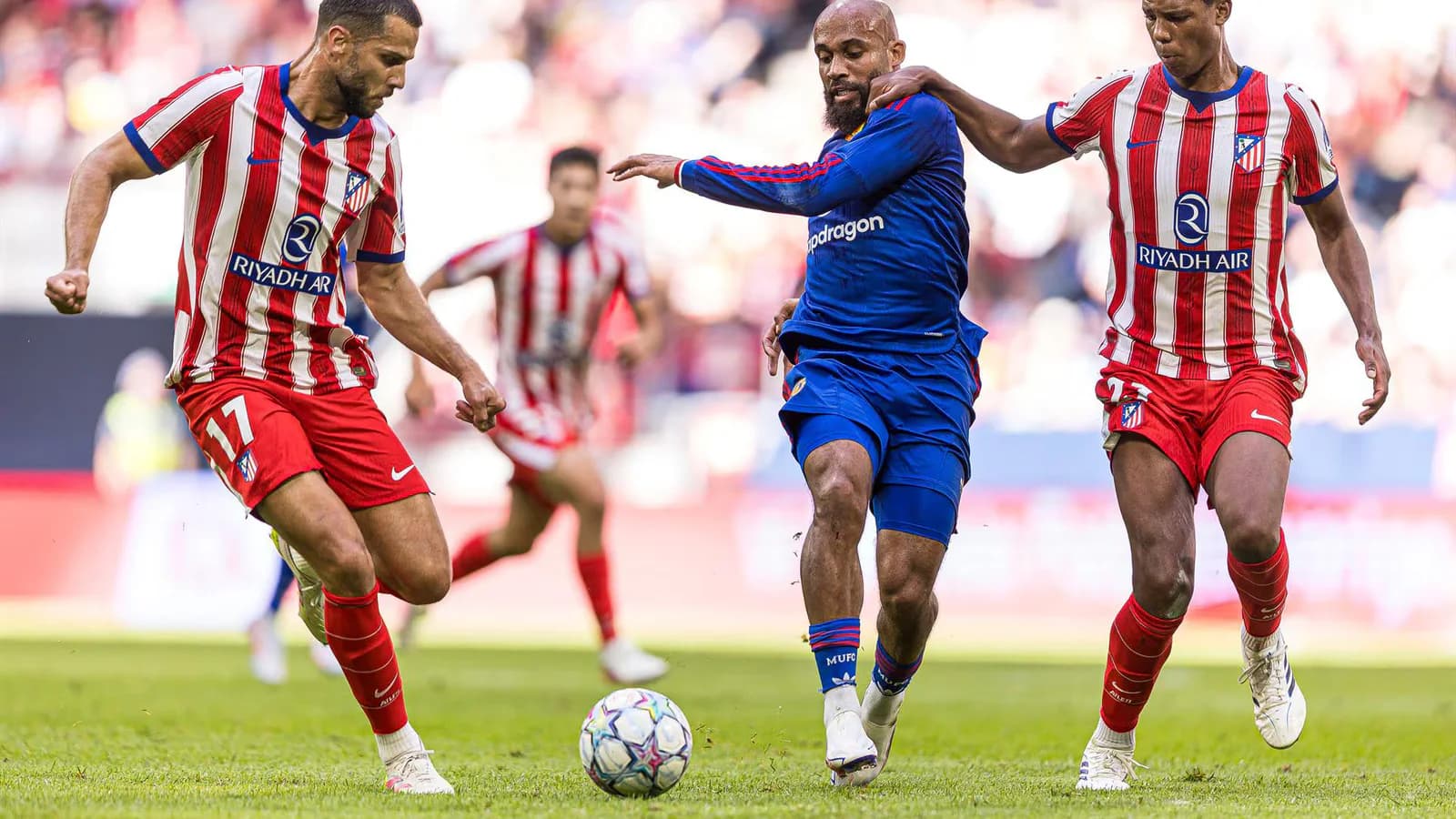 El Manchester United venció al Atlético de Madrid en un amistoso en Estocolmo