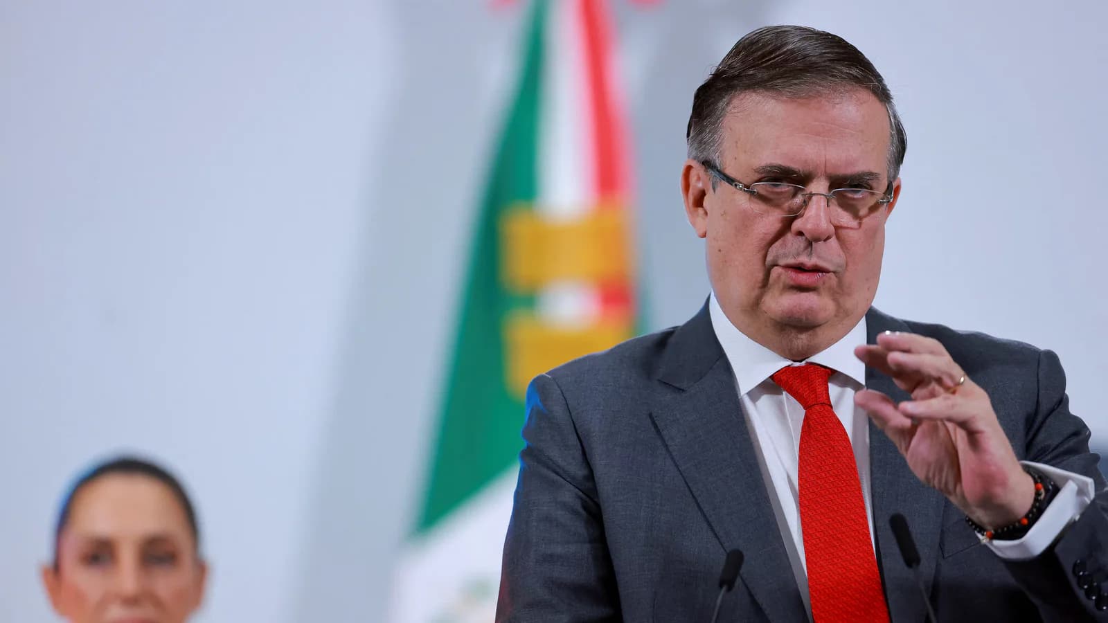 Lighthizer propone reemplazar el T-MEC por dos acuerdos en su revisión