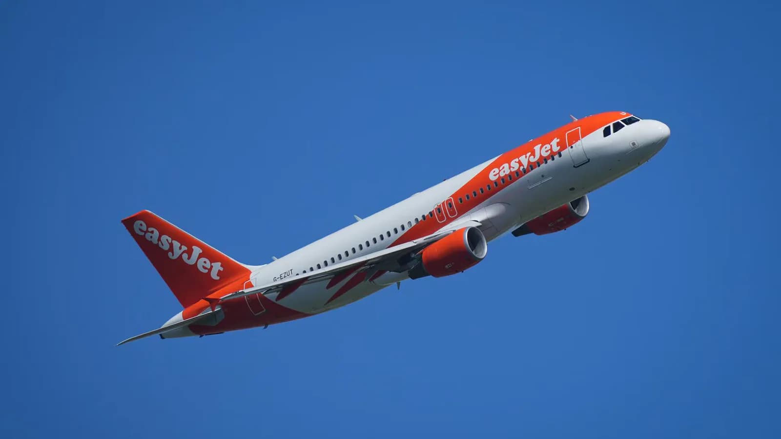 easyJet extiende hasta el 7 de agosto el plazo para la oferta de Castlelake