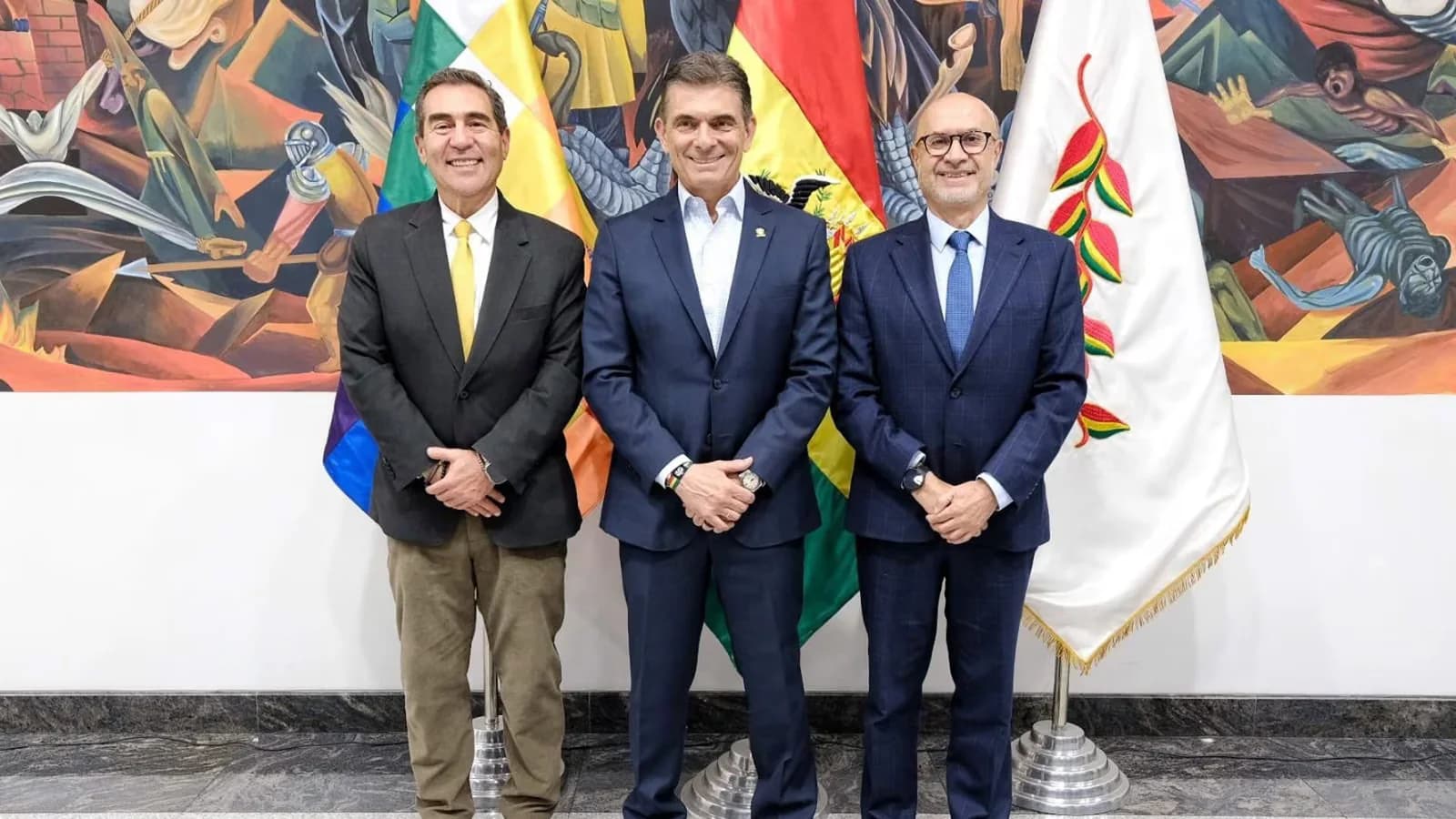 Rodrigo Paz reduce el Gobierno boliviano y designa a Aramayo como ministro de Presidencia