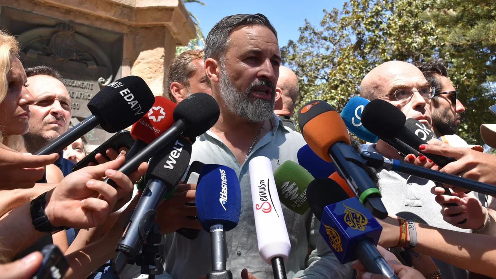 Abascal acusa al Gobierno de Sánchez de “delito de traición” por la crisis de Ceuta