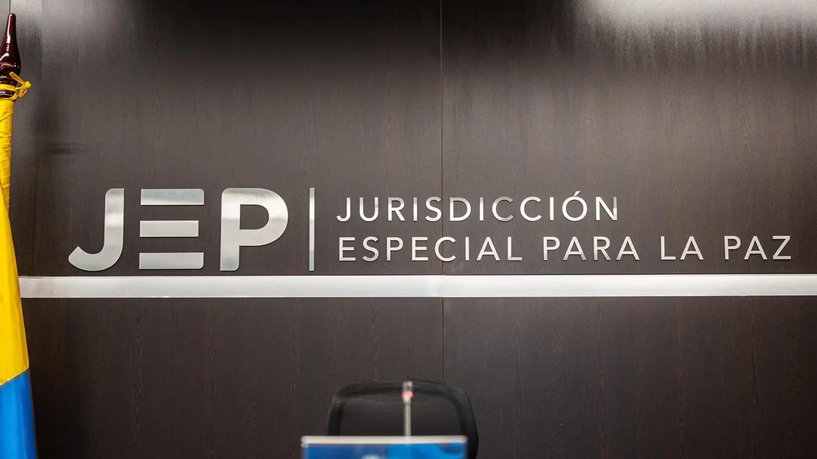 La JEP imputó a 27 excomandantes de las FARC por crímenes de guerra en Colombia