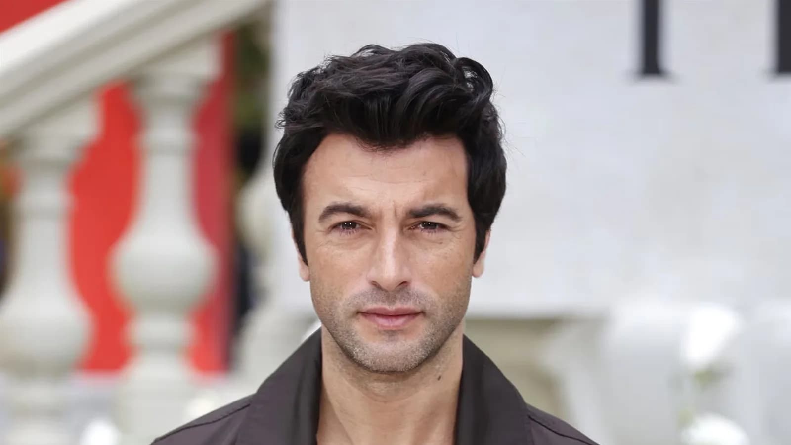 Javier Rey disfruta de las regatas en Mallorca junto a Ana Fernández