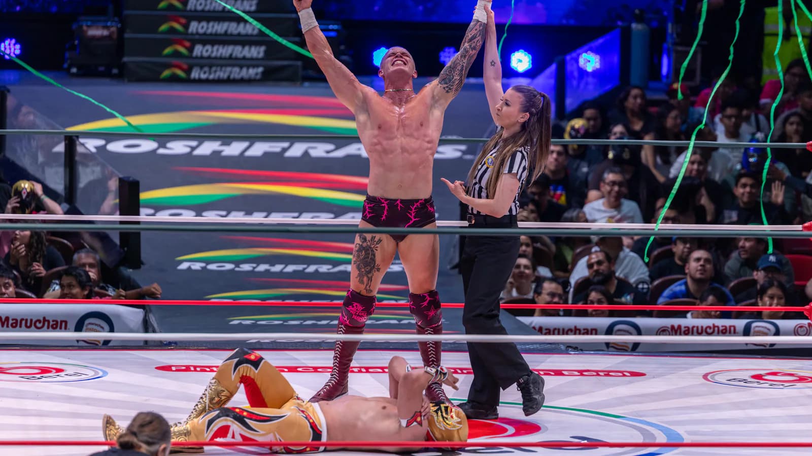 Kyle Fletcher venció a Máscara Dorada en una noche internacional en la Arena México