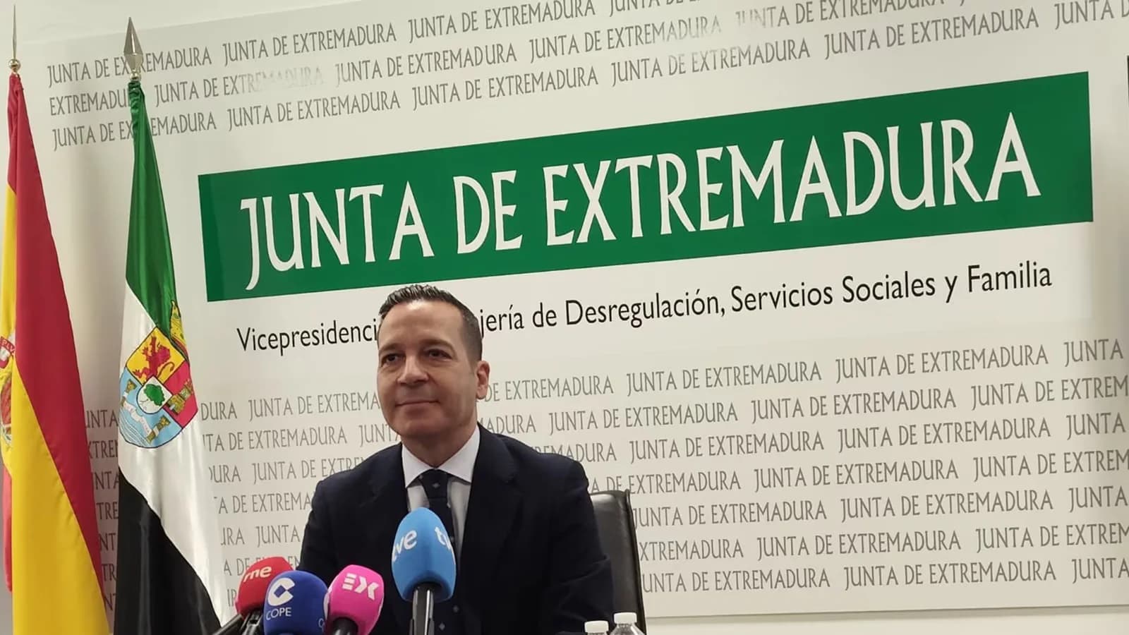 Fernández ratifica que Extremadura no aceptará más menores migrantes