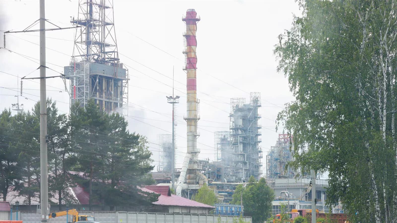 Cinco heridos tras el impacto de un dron en una refinería rusa de Krasnodar