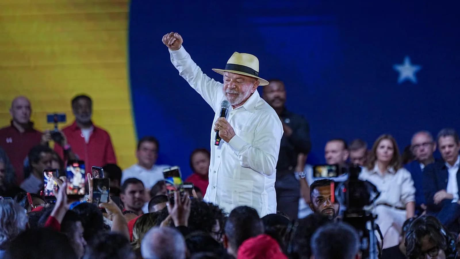 Lula defiende la soberanía de Brasil y promete sostener el marco fiscal