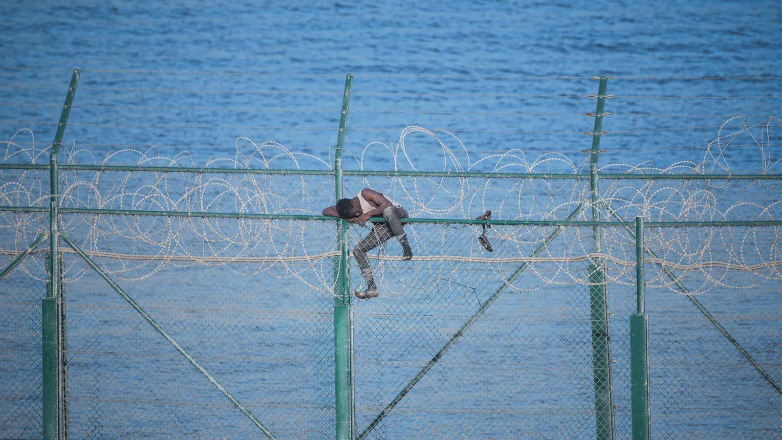 La política migratoria europea gira hacia más controles y retornos