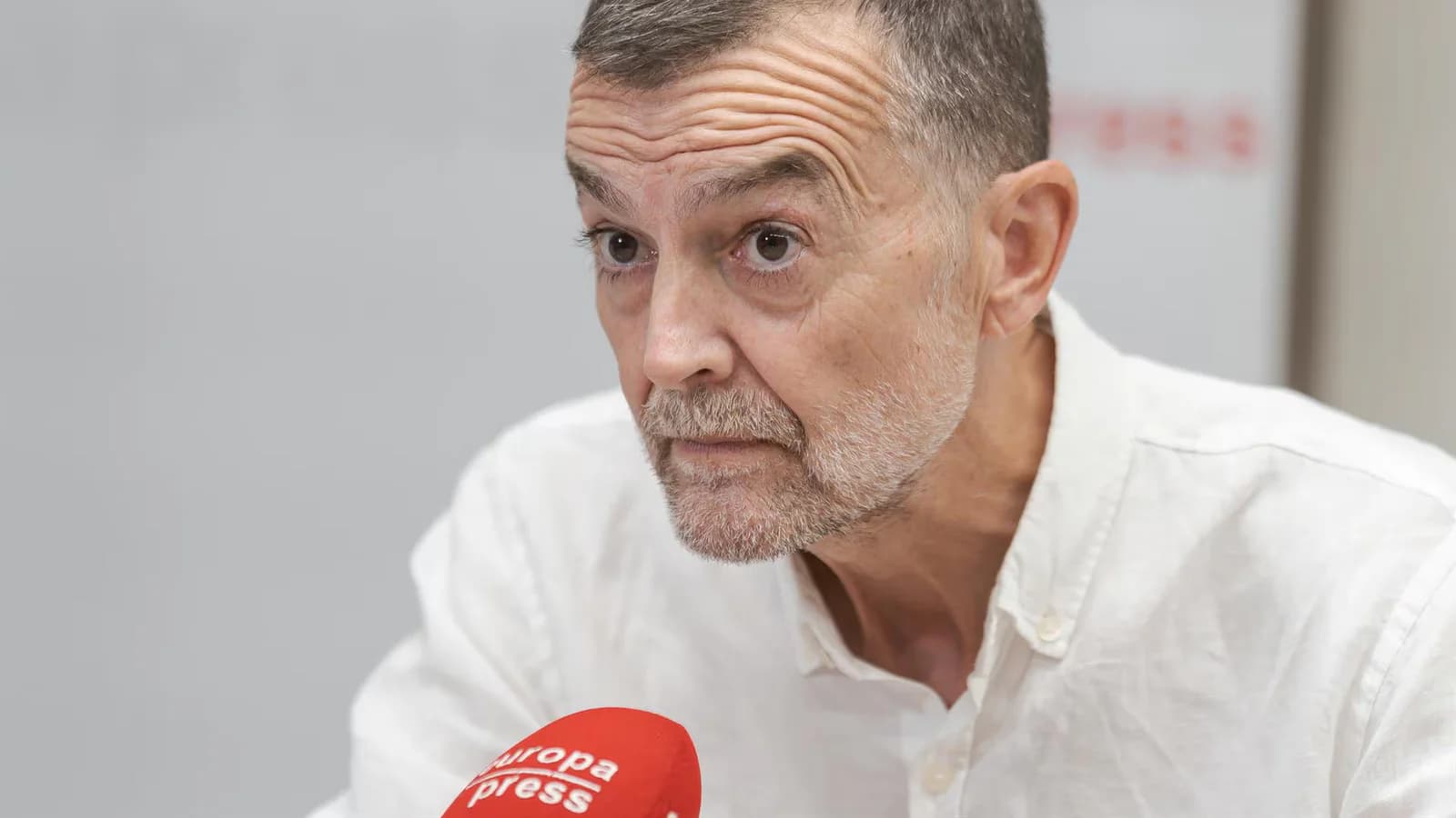 Maíllo reclama reforzar el pacto contra la violencia de género