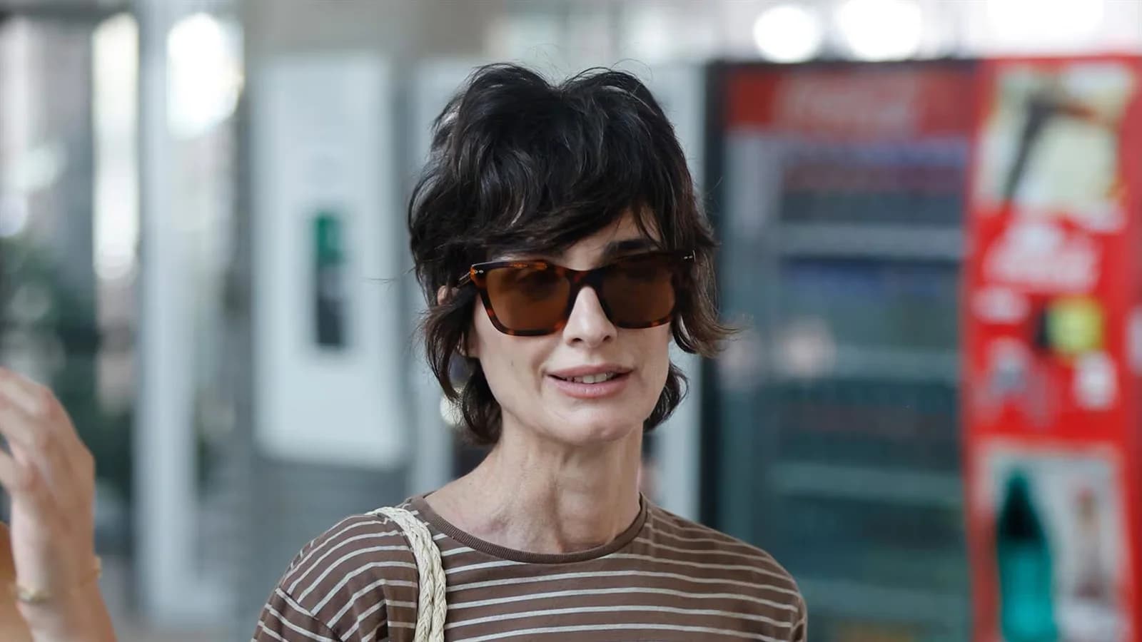 Paz Vega estrena un corte mixie y deja atrás su larga melena