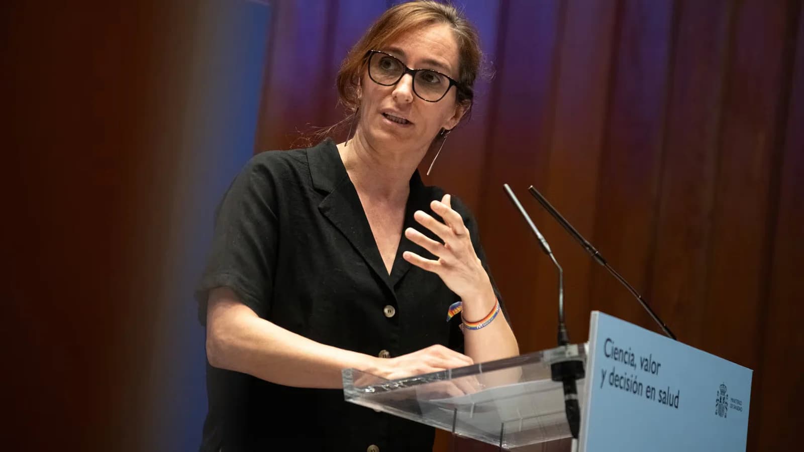 Mónica García descarta una crisis sanitaria en Ceuta tras la llegada de migrantes