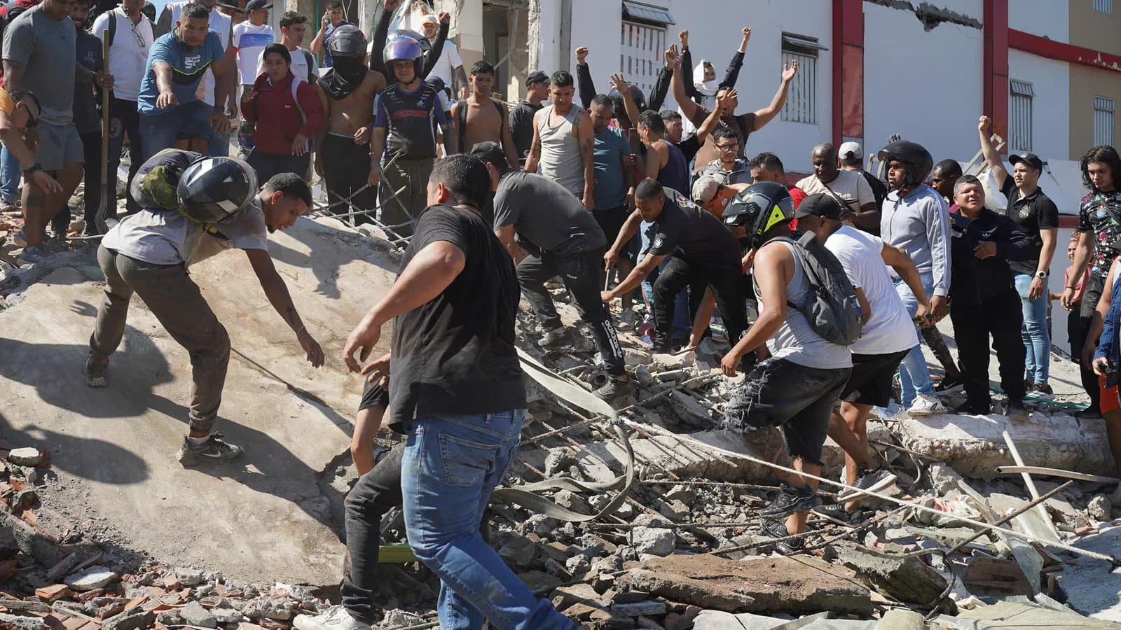 Colombia denuncia intentos de desacreditar su gestión tras el terremoto