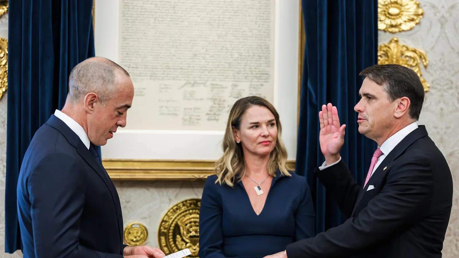 Todd Blanche asumió como fiscal general de Estados Unidos en una ceremonia privada