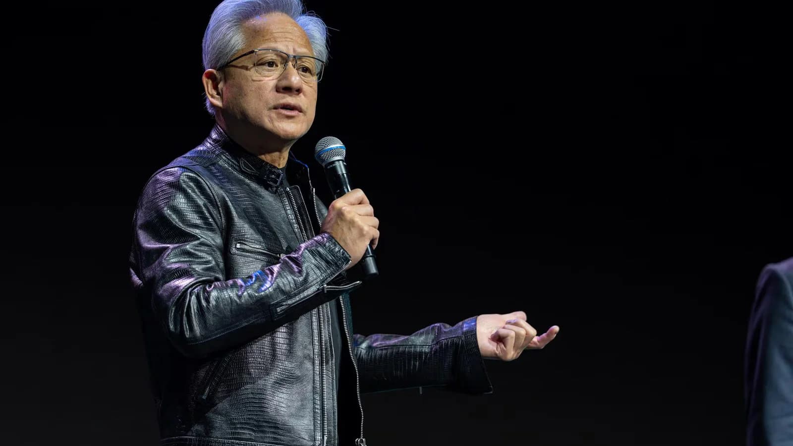 Nvidia acuerda con seis firmas financieras movilizar US$500.000 millones para la IA