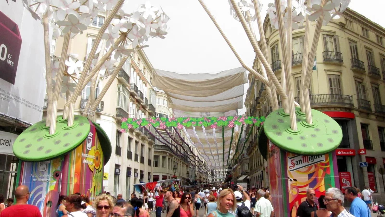 Las reservas de vuelos a Málaga suben un 16% por la Feria