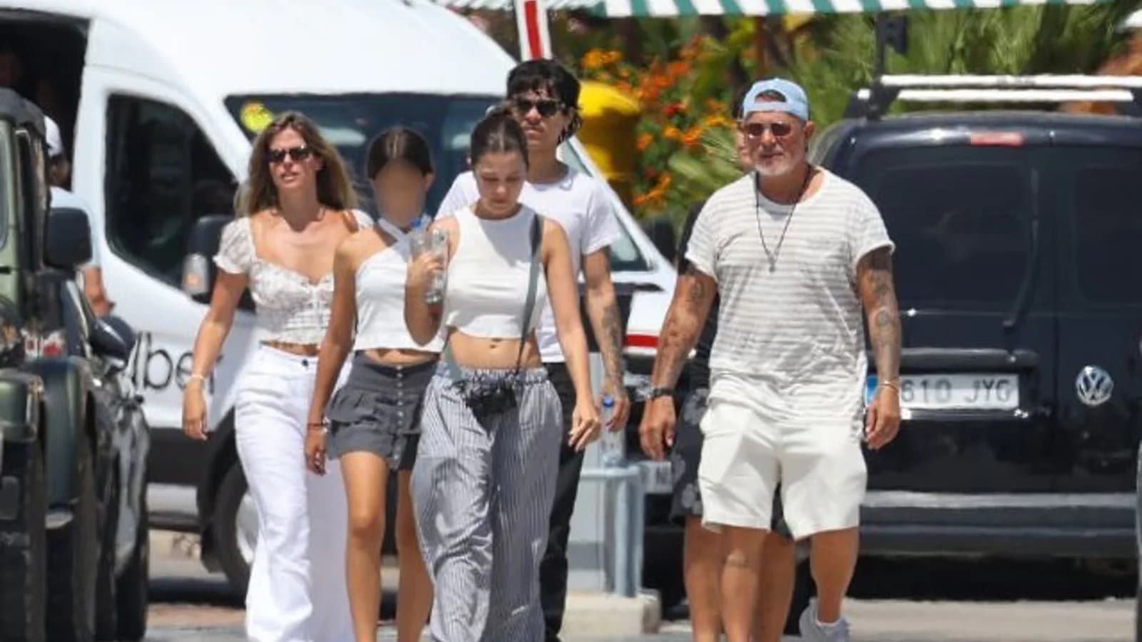 Alejandro Sanz y Stephanie Cayo compartieron una jornada familiar en Mallorca