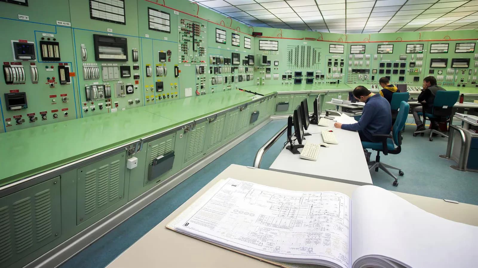 El Gobierno sostiene que la prórroga de Almaraz no cambia el cierre nuclear de 2035