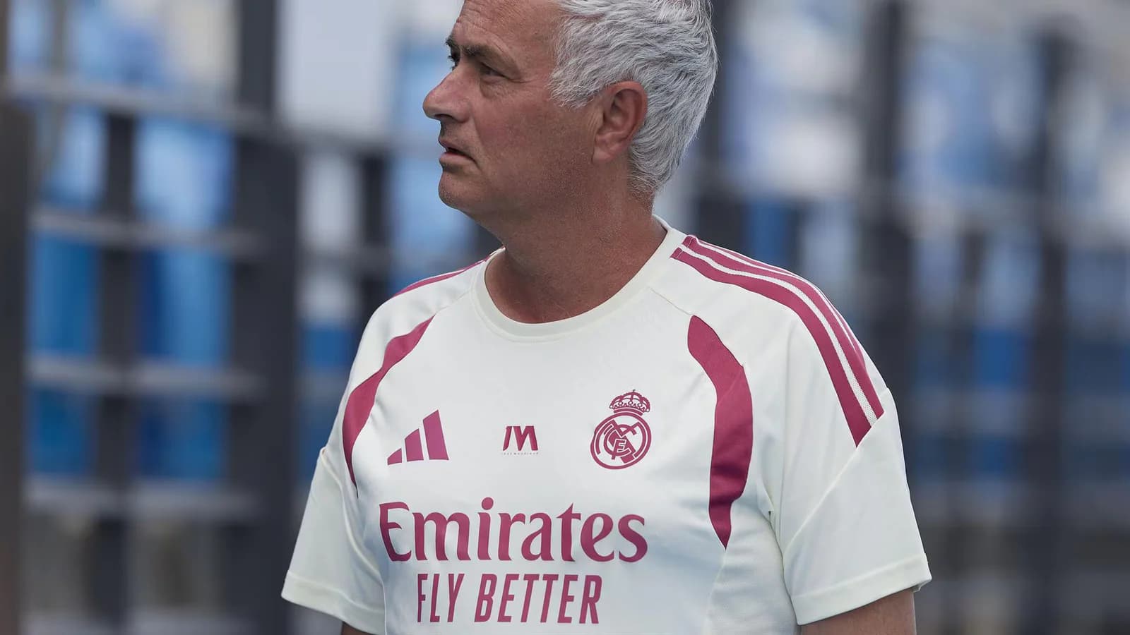 Mourinho vuelve al Real Madrid para desafiar el dominio de Flick en LaLiga
