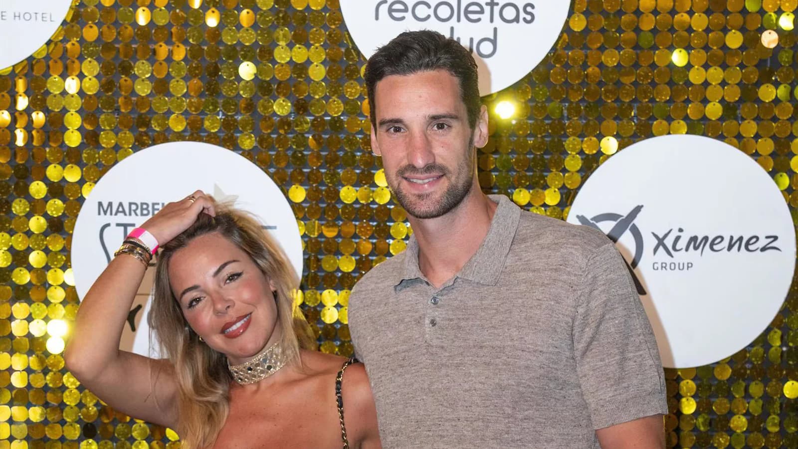 Sergio Rico y Alba Silva acompañaron a Vanesa Martín en su show en Marbella