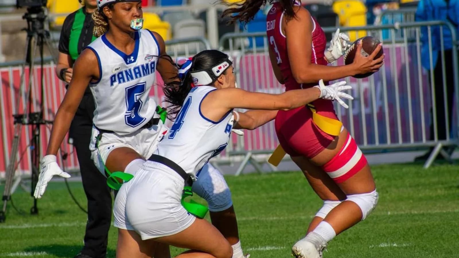 España terminó octava en el Mundial femenino de flag football en Düsseldorf