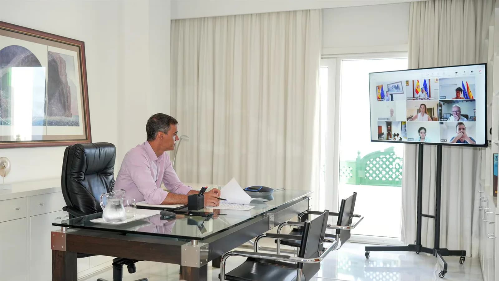 Sánchez reunirá por videoconferencia a varios ministros para analizar la situación en Ceuta