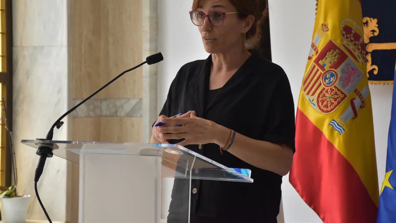 Mónica García reivindica la presencia del Gobierno en Ceuta ante la crisis migratoria
