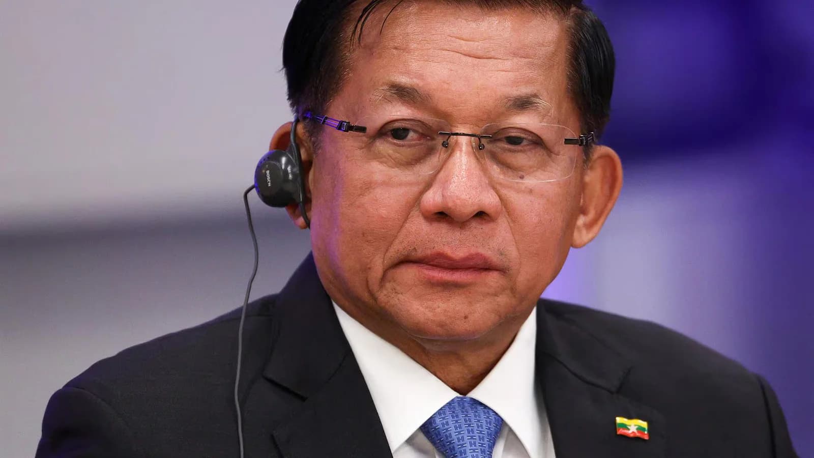 Min Aung Hlaing viaja a Rusia para reunirse con Vladimir Putin