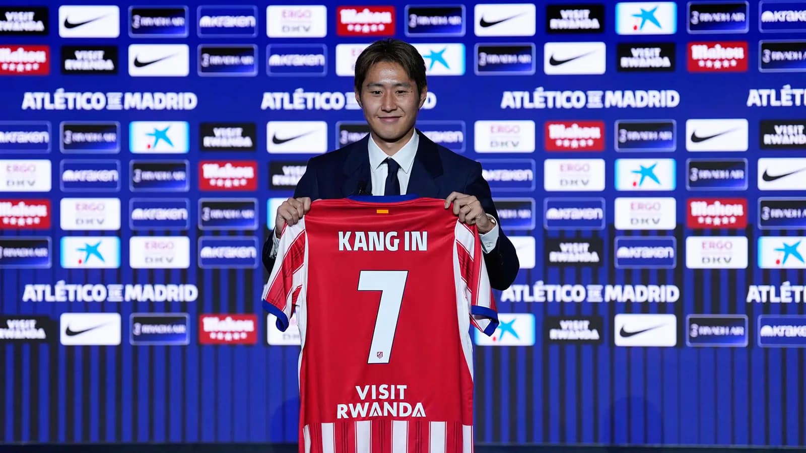 Kang-In Lee llega al Atlético con la meta de ganar todos los títulos