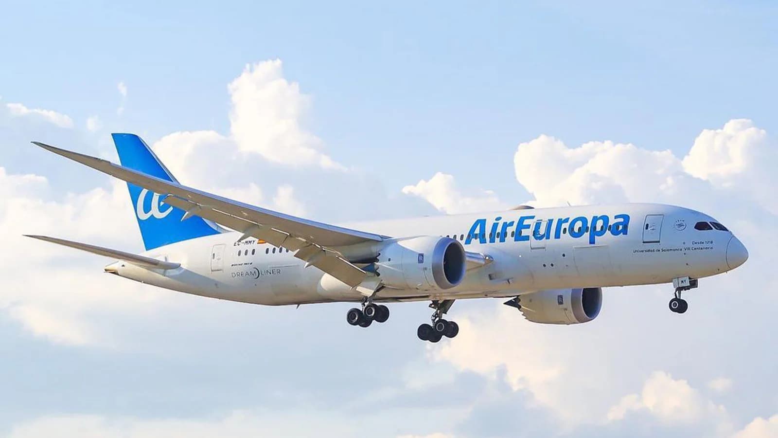 Air Europa extiende hasta el 31 de agosto los cambios de vuelos a Colombia