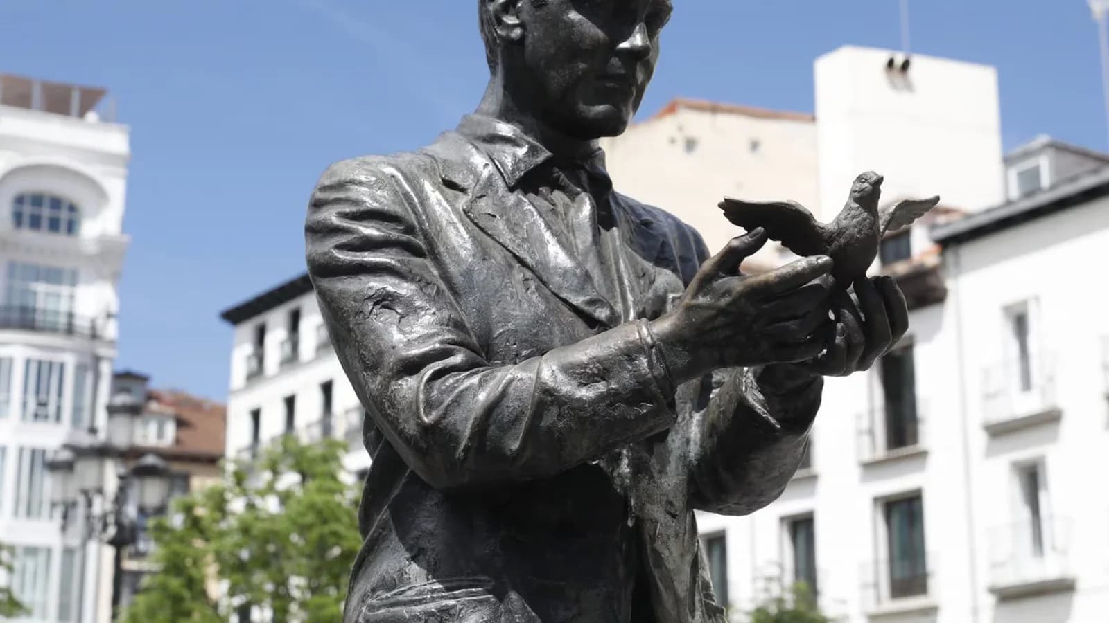 Moreno reivindica el legado de Lorca a 90 años de su asesinato