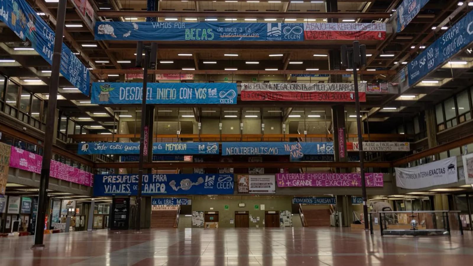 Universidades: continúa el paro y crece la disputa por el financiamiento