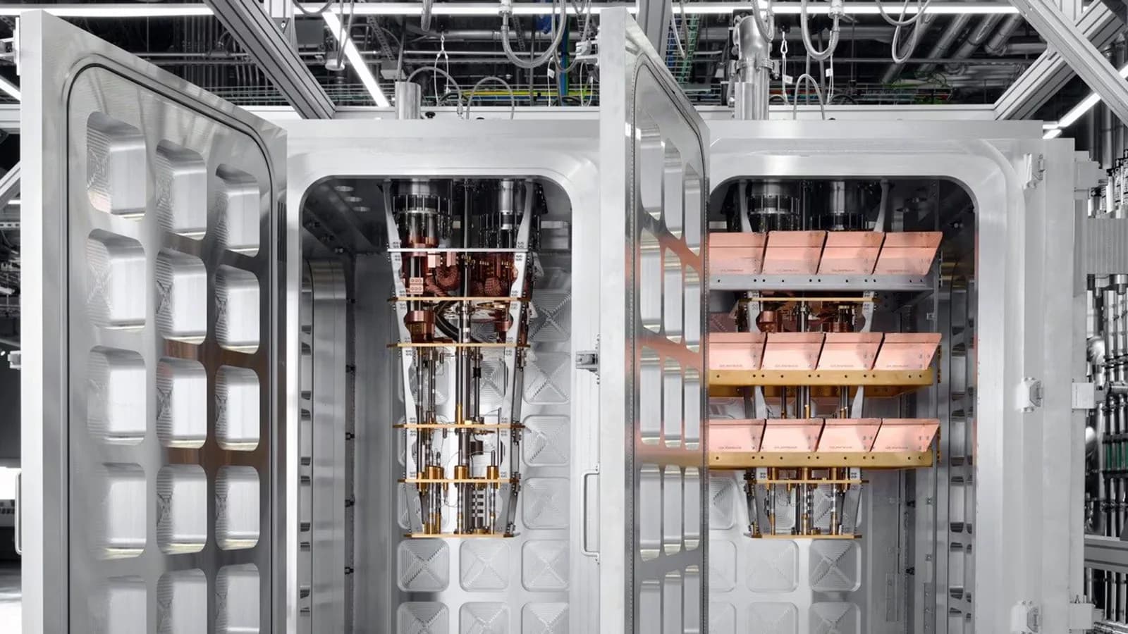IBM conecta dos módulos criogénicos rumbo a su ordenador cuántico Starling
