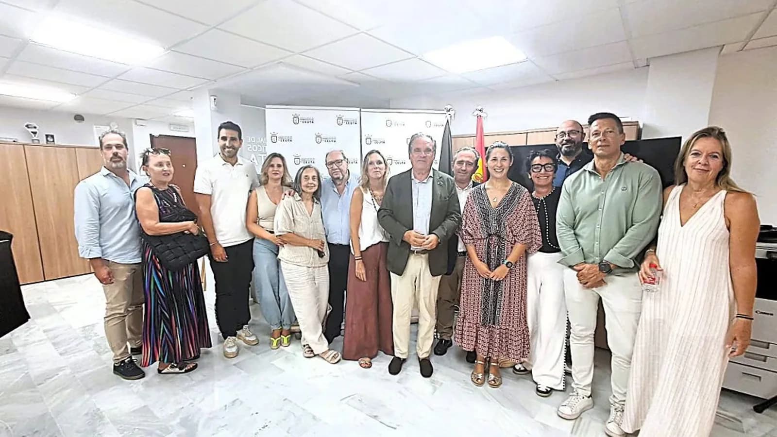 El Consejo General de Farmacéuticos respalda a los profesionales de Ceuta