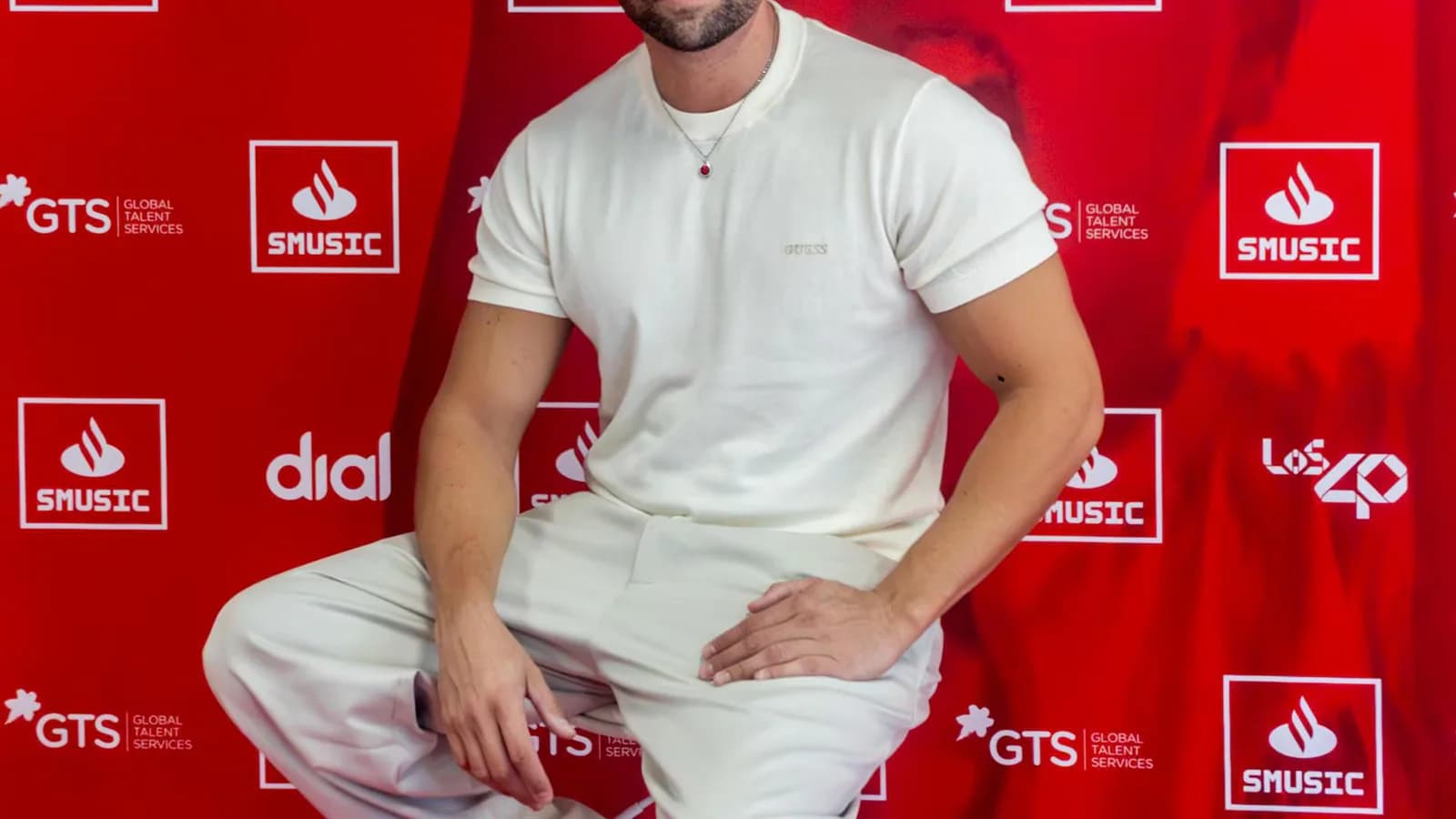 Pablo Alborán suspendió su concierto en Ciudad Real por una neumonía grave