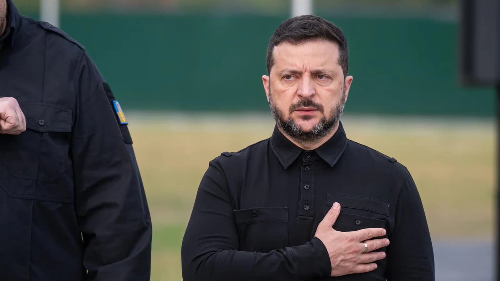Zelenski reivindicó ataques contra una refinería en Perm y una base de Volgogrado