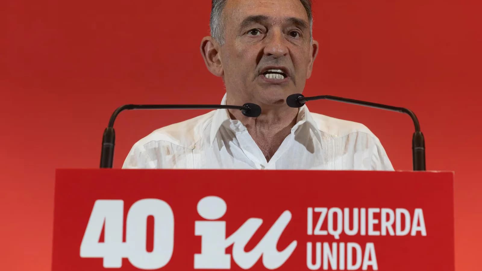 Enrique Santiago pidió que Felipe VI contacte a Mohamed VI por la crisis en Ceuta