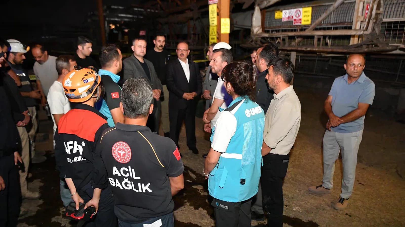 Un muerto y 20 heridos por el derrumbe de una mina de carbón en Ankara