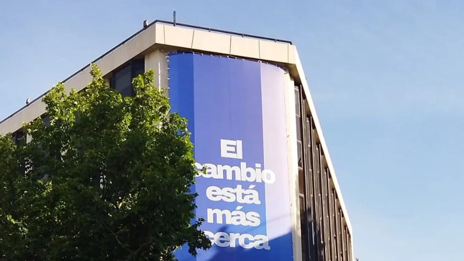 El Supremo da diez días al Gobierno para alegar por las ausencias en el Senado por Ceuta