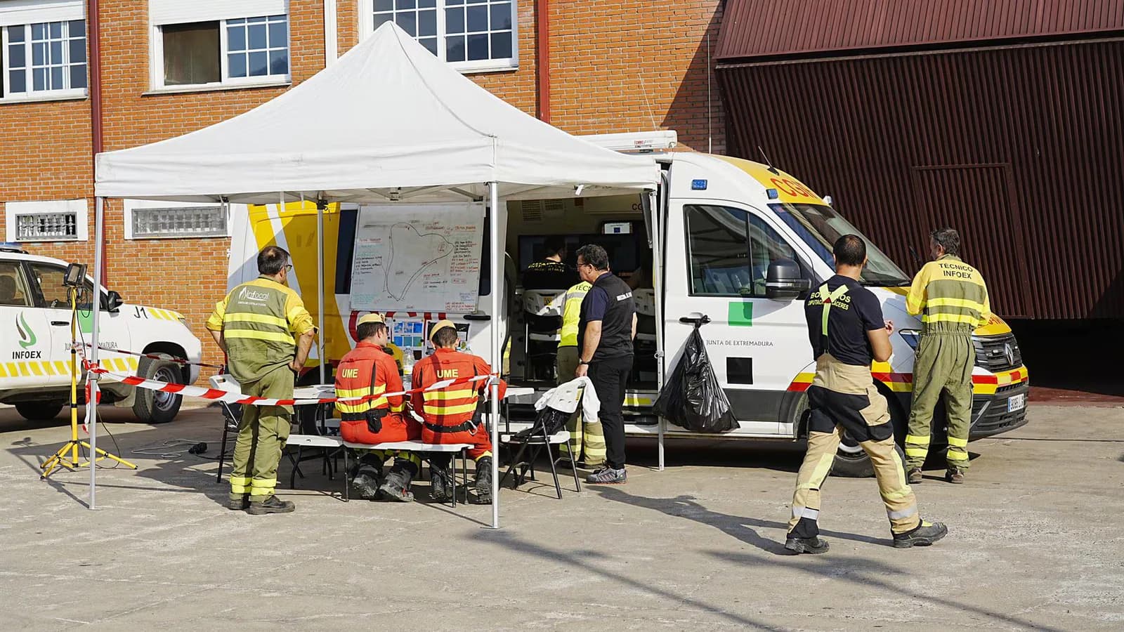 El Infocaex rebajó a nivel 0 la situación operativa por el incendio de Pinofranqueado