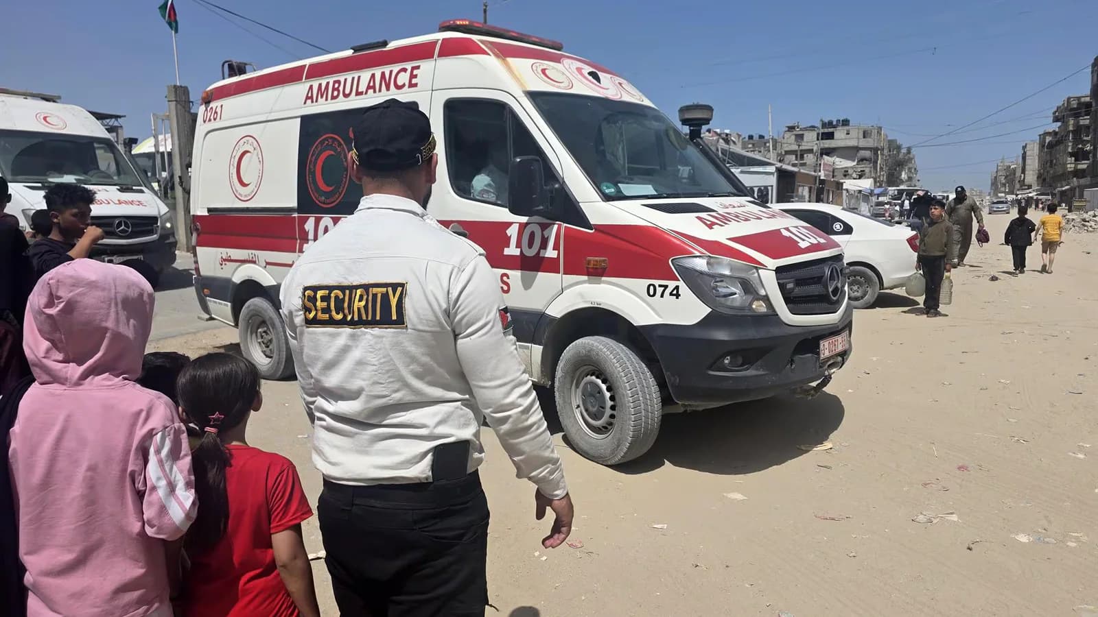 Veinticinco pacientes salieron de Gaza para recibir tratamiento fuera de la Franja