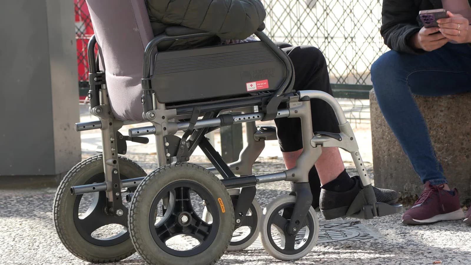 El CERMI pide acelerar la tarjeta europea de discapacidad y estacionamiento