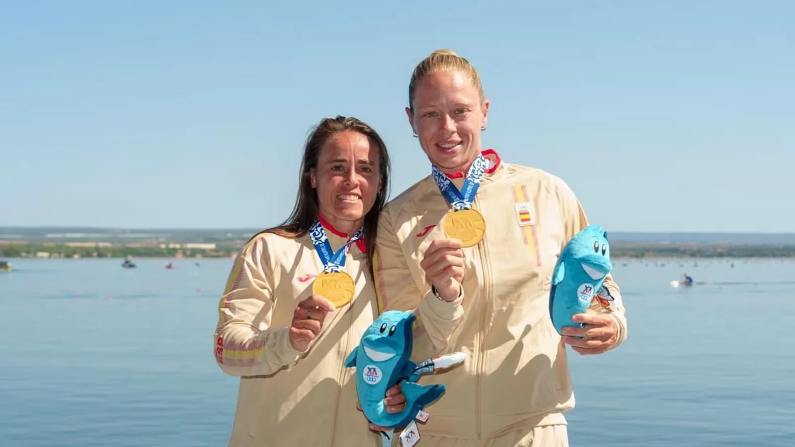 Miriam Vega e Isabel Contreras ganaron el oro en K2 500 para España